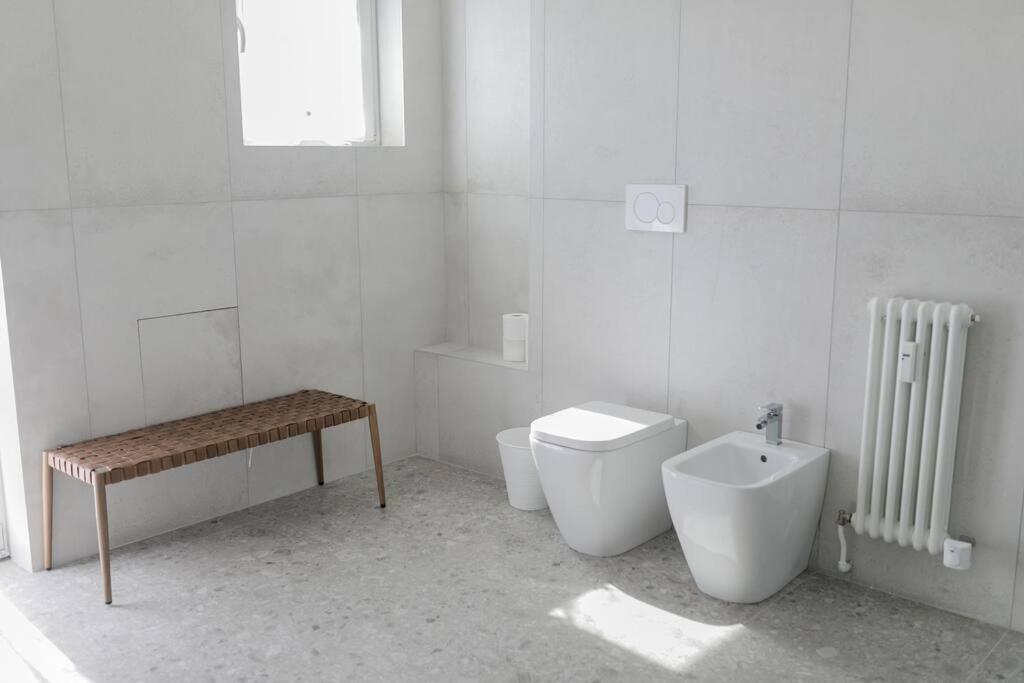 Nuovo Bianco Appena Ristrutturato Venezia